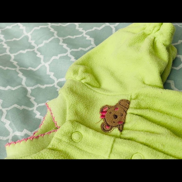 Onsie - Picture 3 of 8